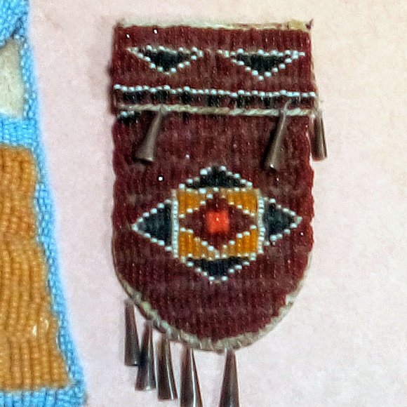 2 Vintage Native American Beadwork - Picture 4 of 4